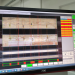 Monitor komputera z nowym oprogramowaniem